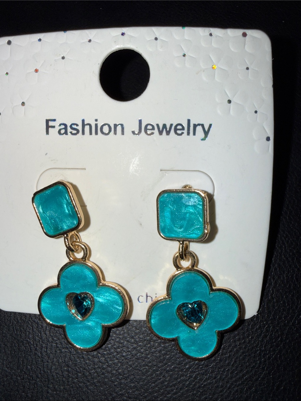 Fashion Jewelry Turquoise Clover Dangle Earrings with Blue Accent